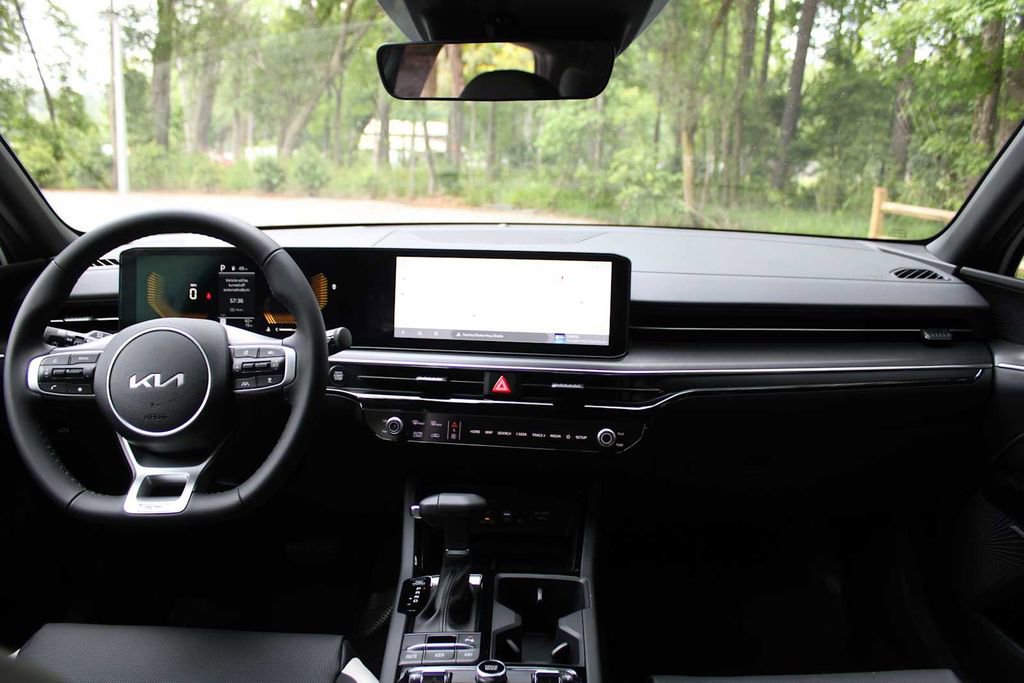 New 2025 Kia K5 GT-Line w/ GT-Line Premium Package image 22