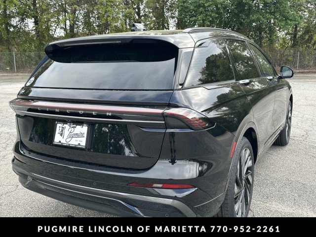 New 2026 Lincoln Nautilus Reserve w/ Jet Appearance Package image 7