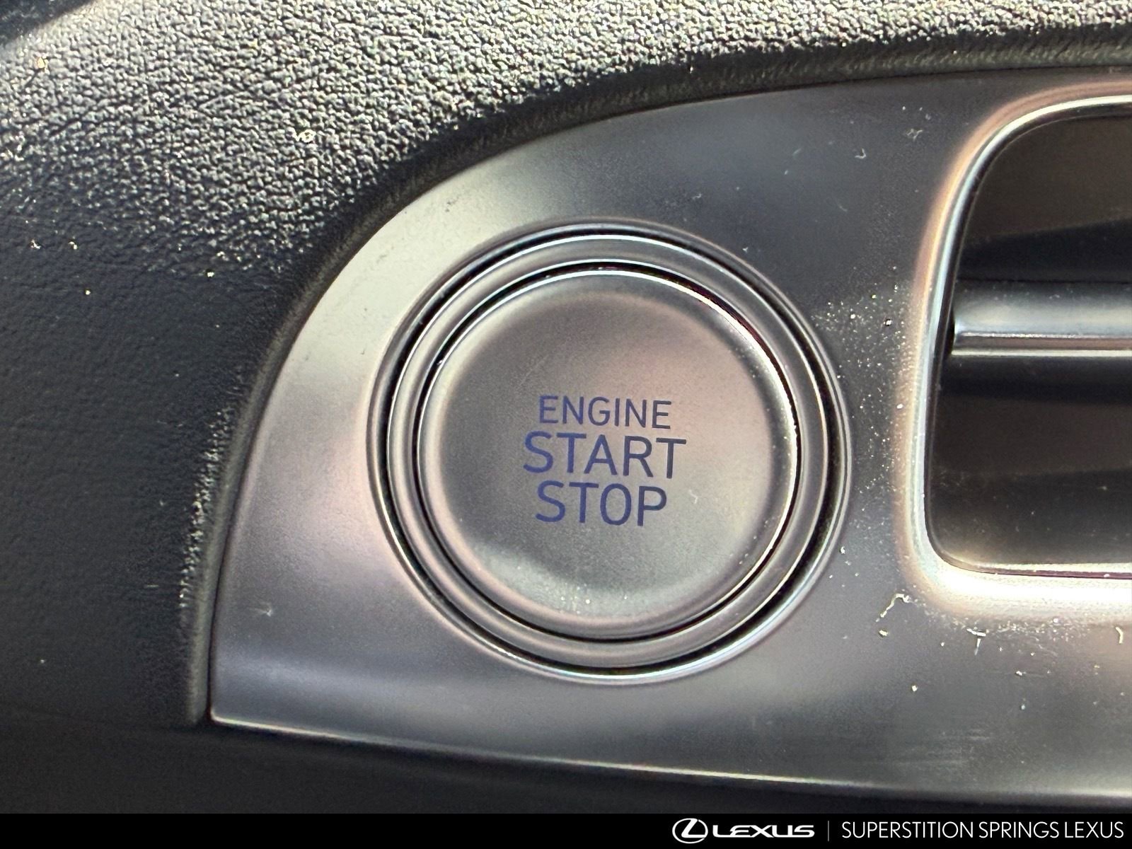 Used 2023 Hyundai Palisade Calligraphy image 15