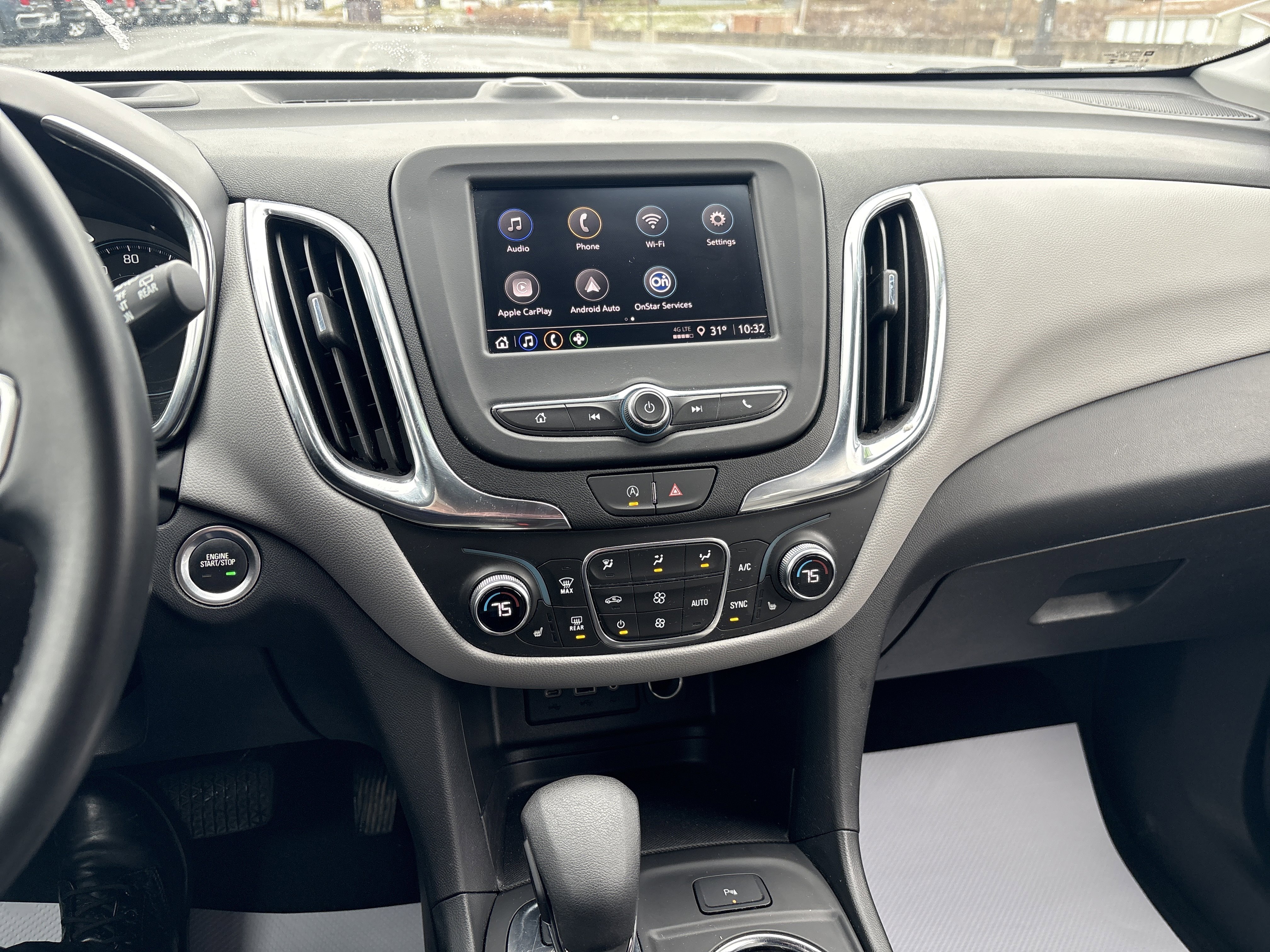 Used 2024 Chevrolet Equinox LT image 24