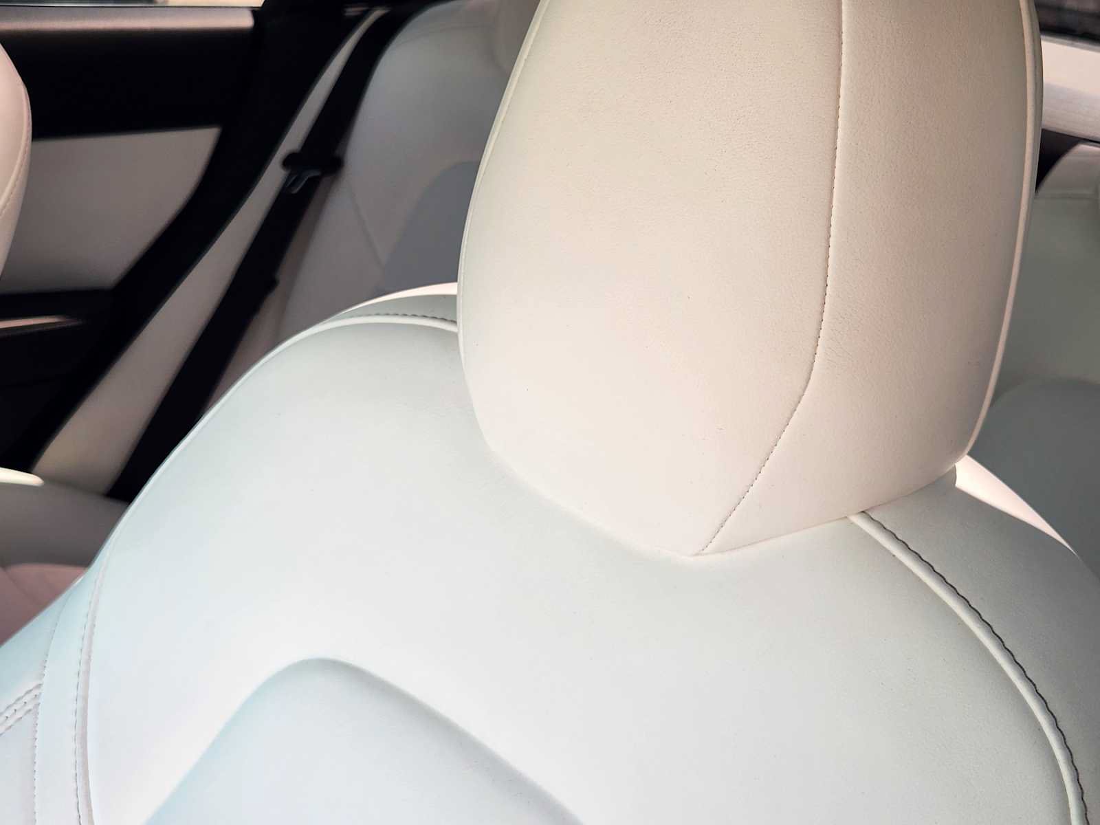 Used 2018 Tesla Model 3 Mid Range RWD image 14