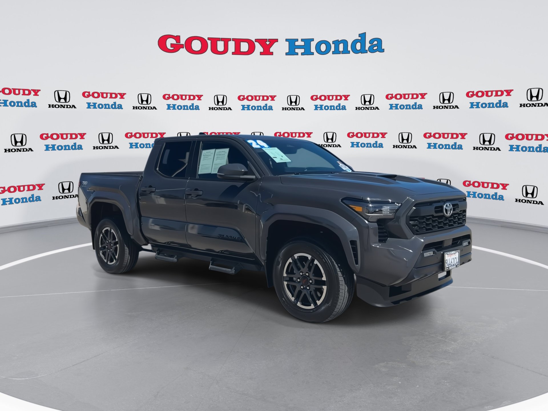 Used 2024 Toyota Tacoma TRD Sport RWD image 2