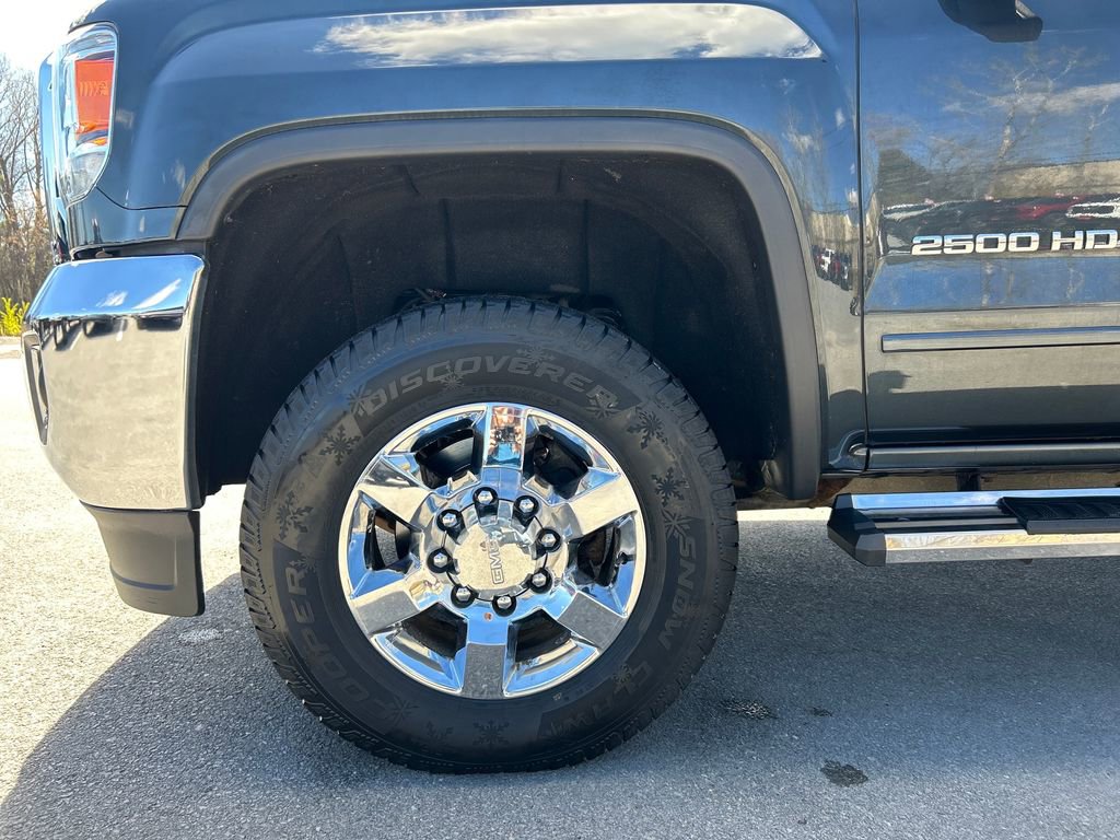 Used 2019 GMC Sierra 2500 SLE AWD/4WD image 32