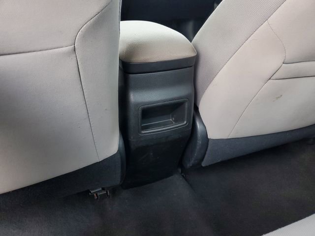 Used 2018 Toyota Corolla LE FWD image 28