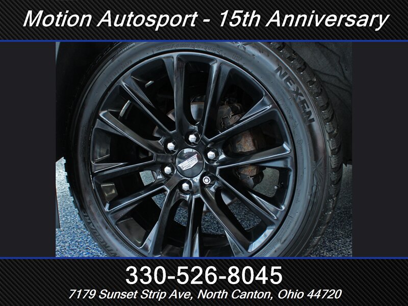 Used 2020 Cadillac Escalade Luxury w/ Escalade Sport Edition AWD/4WD image 35