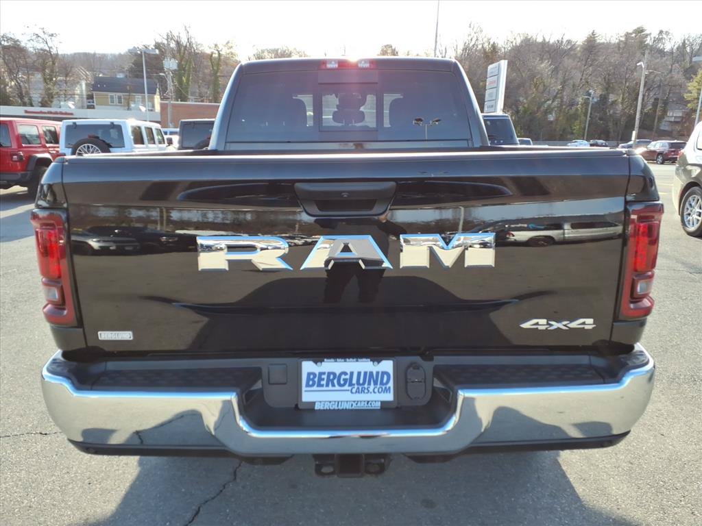 New 2026 RAM 2500 Tradesman AWD/4WD image 5