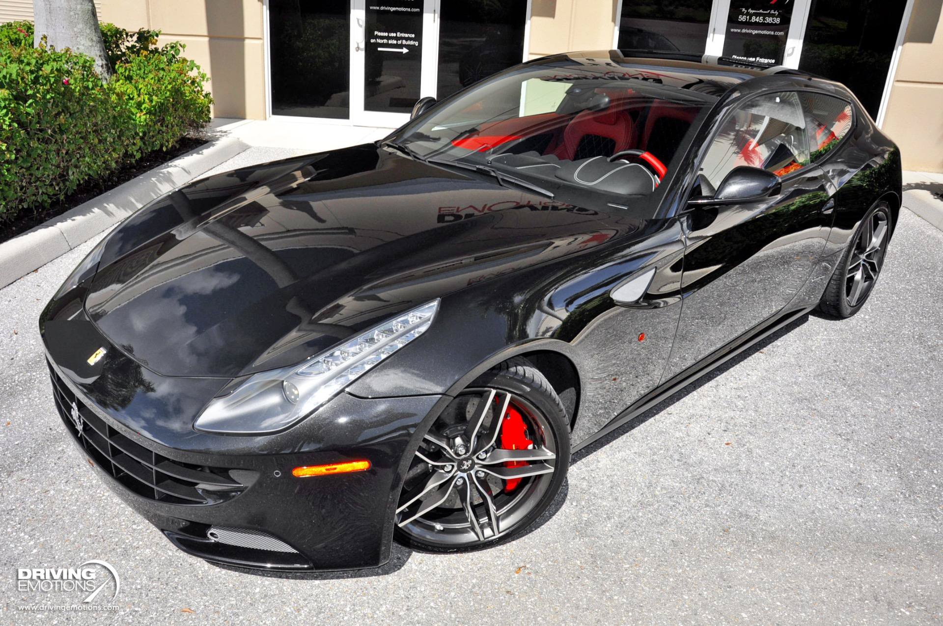 Used 2016 Ferrari FF AWD/4WD image 32