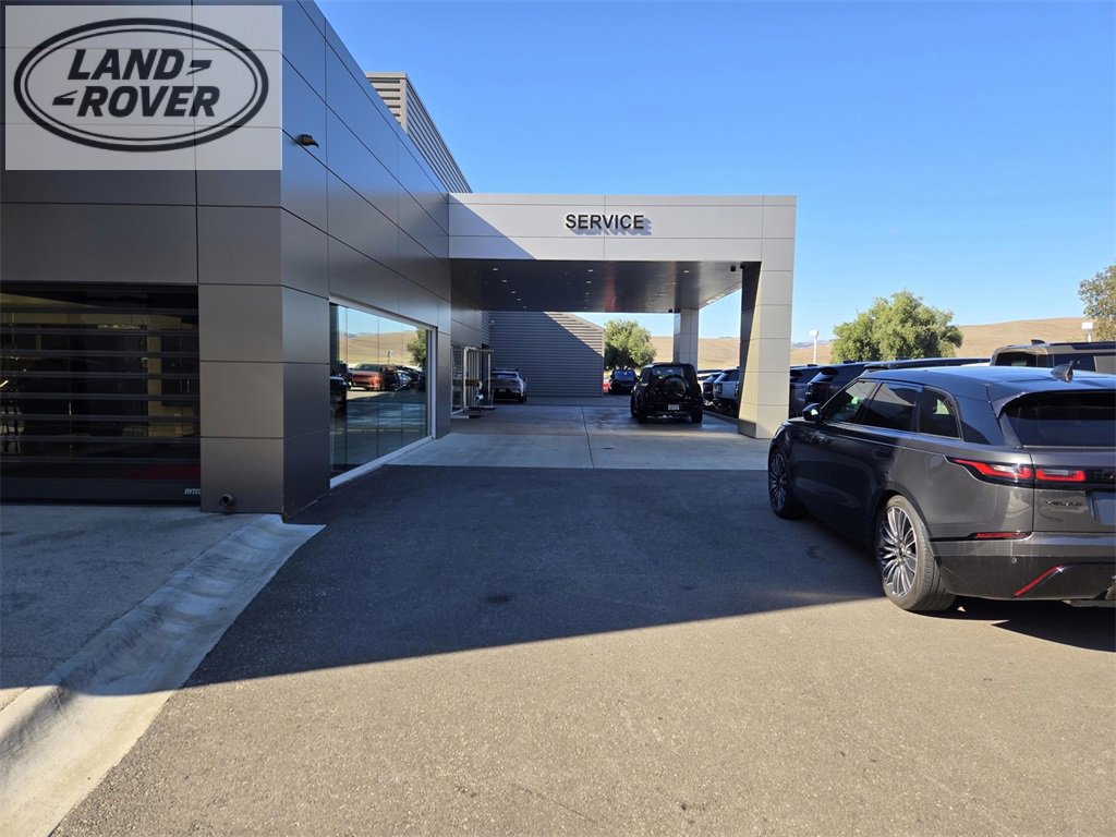 Used 2024 Land Rover Range Rover Sport image 31