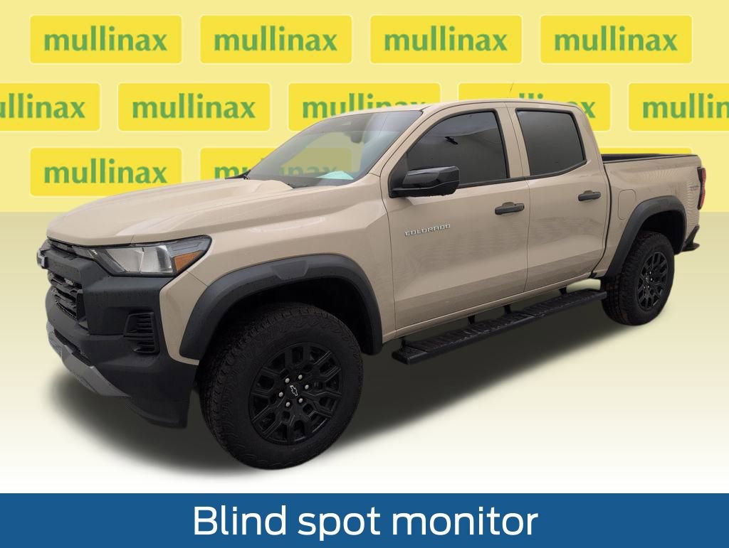 Used 2023 Chevrolet Colorado Trail Boss w/ Technology Package image 14
