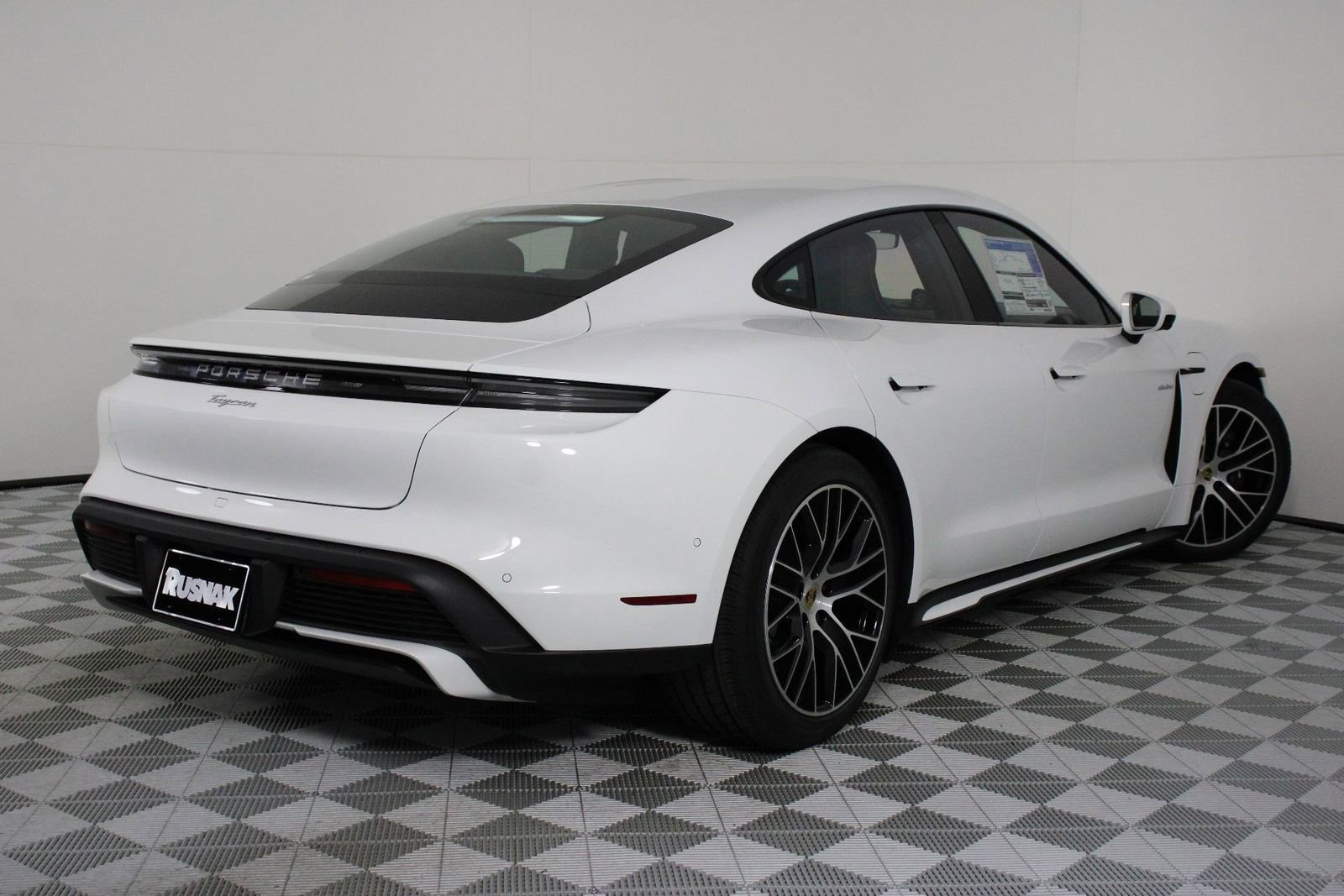 New 2026 Porsche Taycan RWD image 7