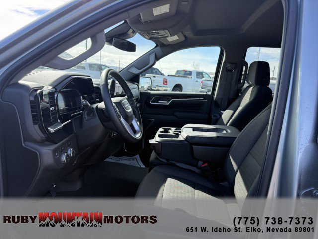 Used 2025 GMC Sierra 1500 SLE image 12
