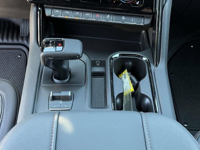 New 2026 GMC Sierra 1500 AT4 w/ AT4 Premium Package AWD/4WD image 18