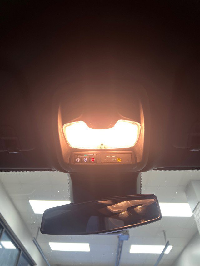 Used 2023 Chevrolet Colorado LT image 20