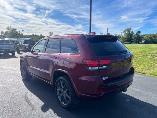 Used 2021 Jeep Grand Cherokee Limited AWD/4WD image 5