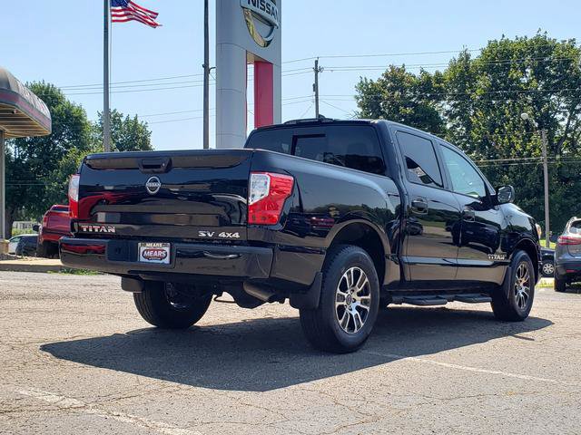 Certified 2024 Nissan Titan SV w/ SV Convenience Package image 7