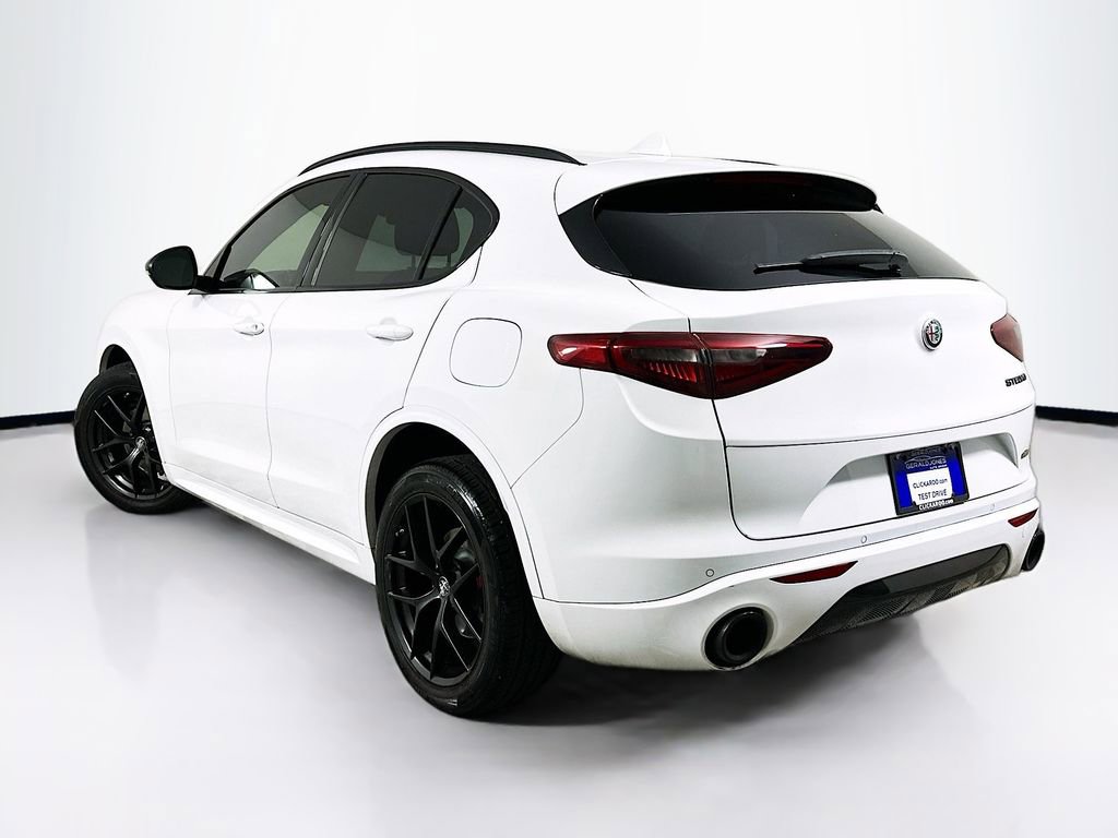Used 2020 Alfa Romeo Stelvio Sport w/ Quick Order Package 22K Sport RWD image 6