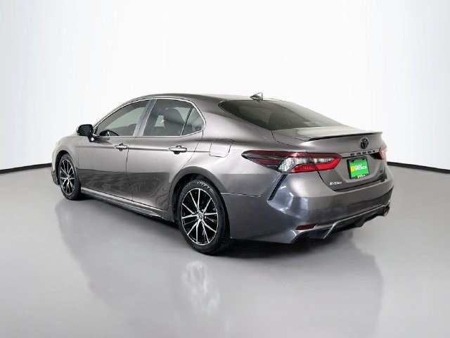 Used 2023 Toyota Camry SE w/ Convenience Package FWD image 7