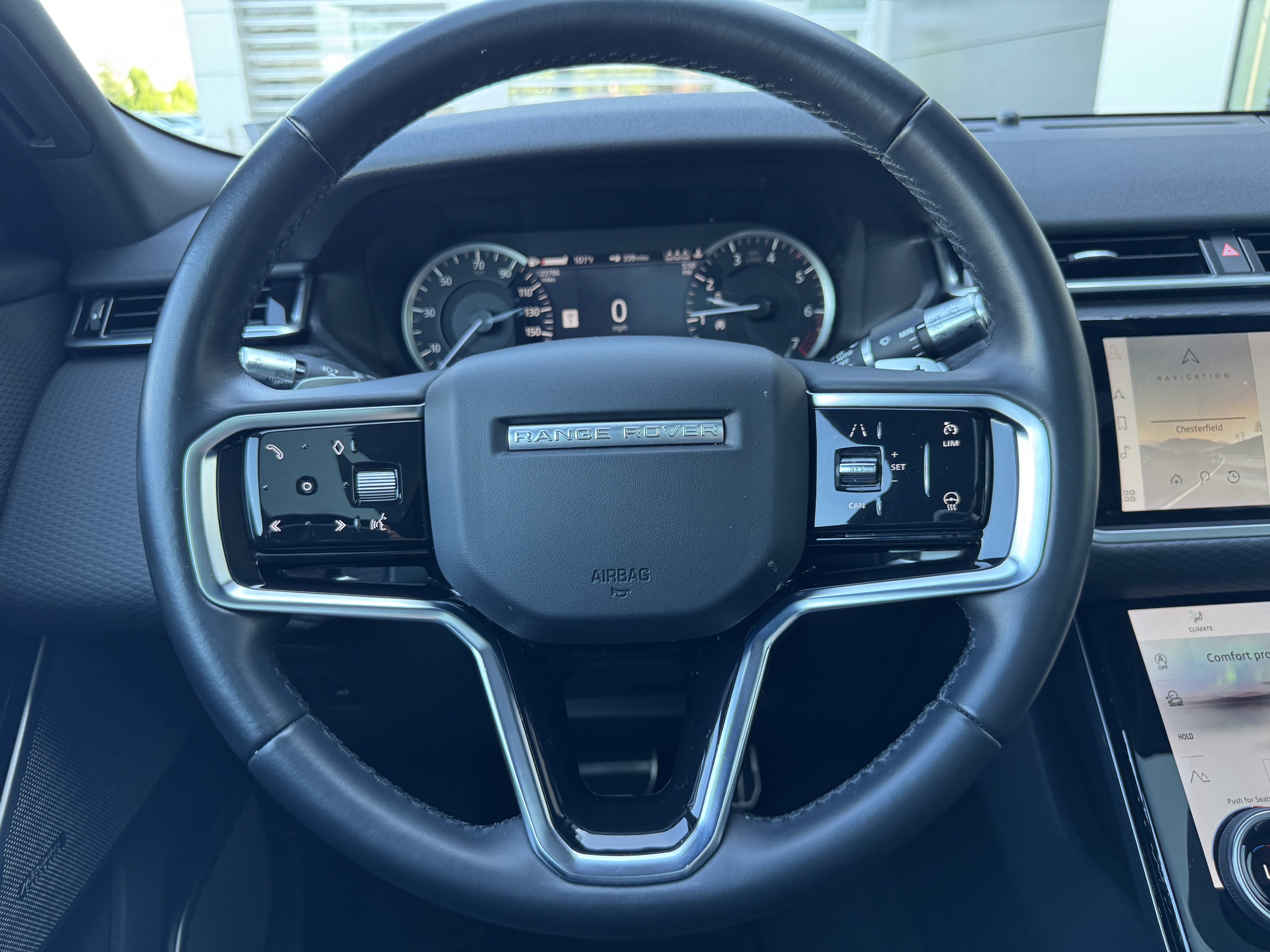Certified 2022 Land Rover Range Rover Velar R-Dynamic S AWD/4WD image 15