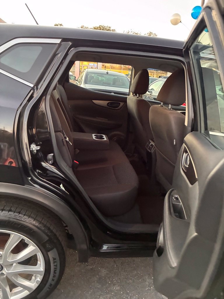 Used 2021 Nissan Rogue Sport S AWD/4WD image 22