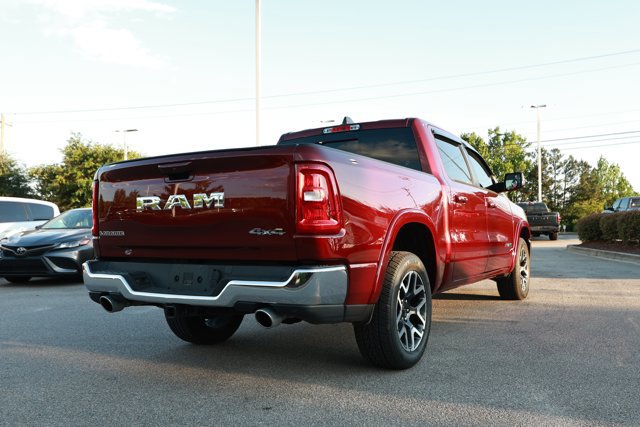 Used 2025 RAM 1500 Laramie AWD/4WD image 6