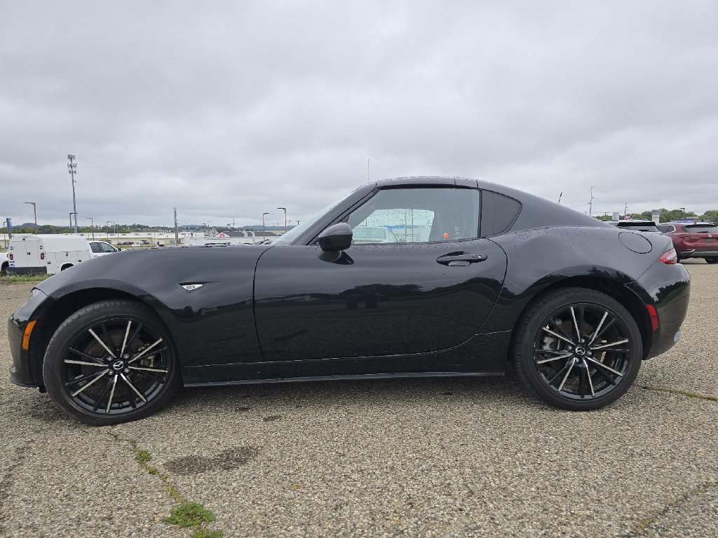 Used 2025 MAZDA MX-5 Miata RF Grand Touring RWD image 18
