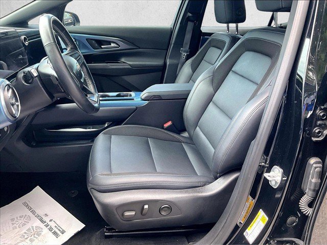 Certified 2024 Chevrolet Equinox EV LT FWD image 27