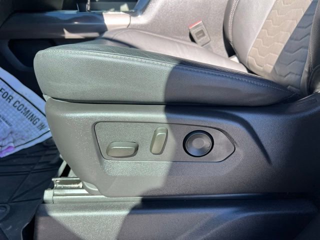 Used 2024 Chevrolet Silverado 1500 ZR2 w/ Technology Package image 12