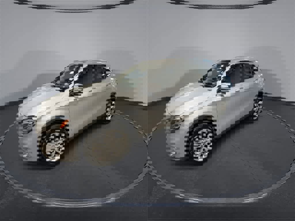 Used 2019 Mercedes-Benz GLA 250 4MATIC image 4