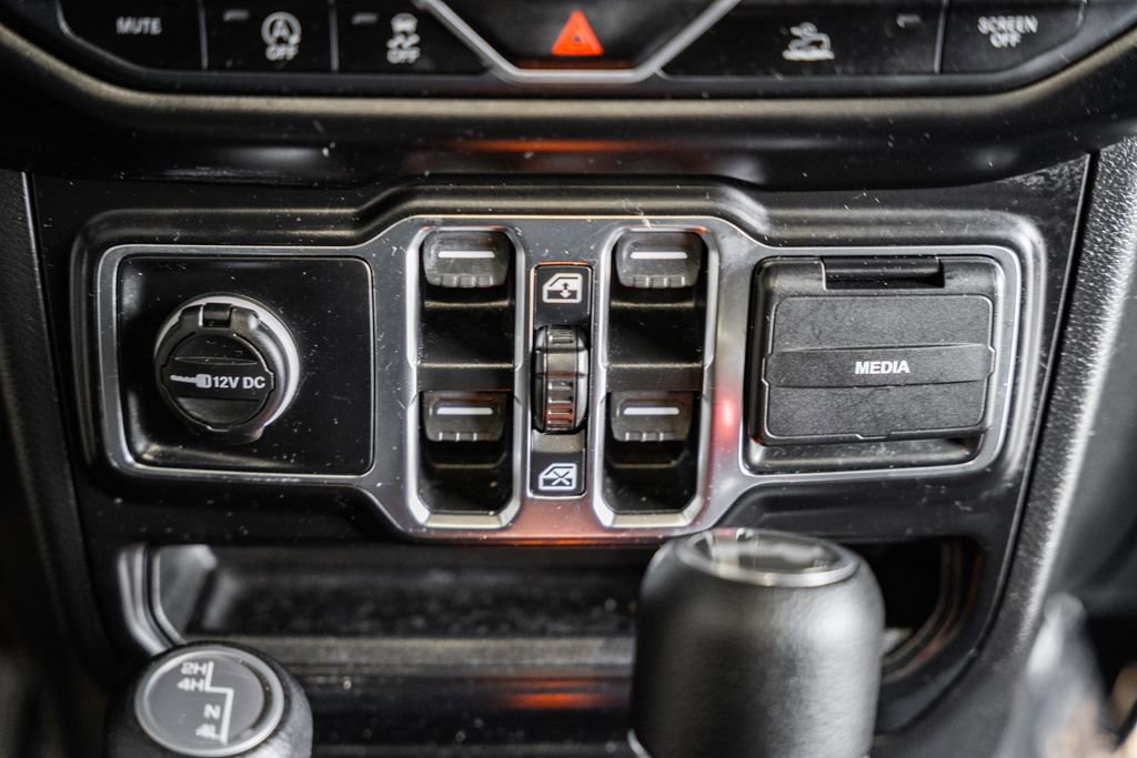 Certified 2021 Jeep Wrangler Unlimited Sport image 28