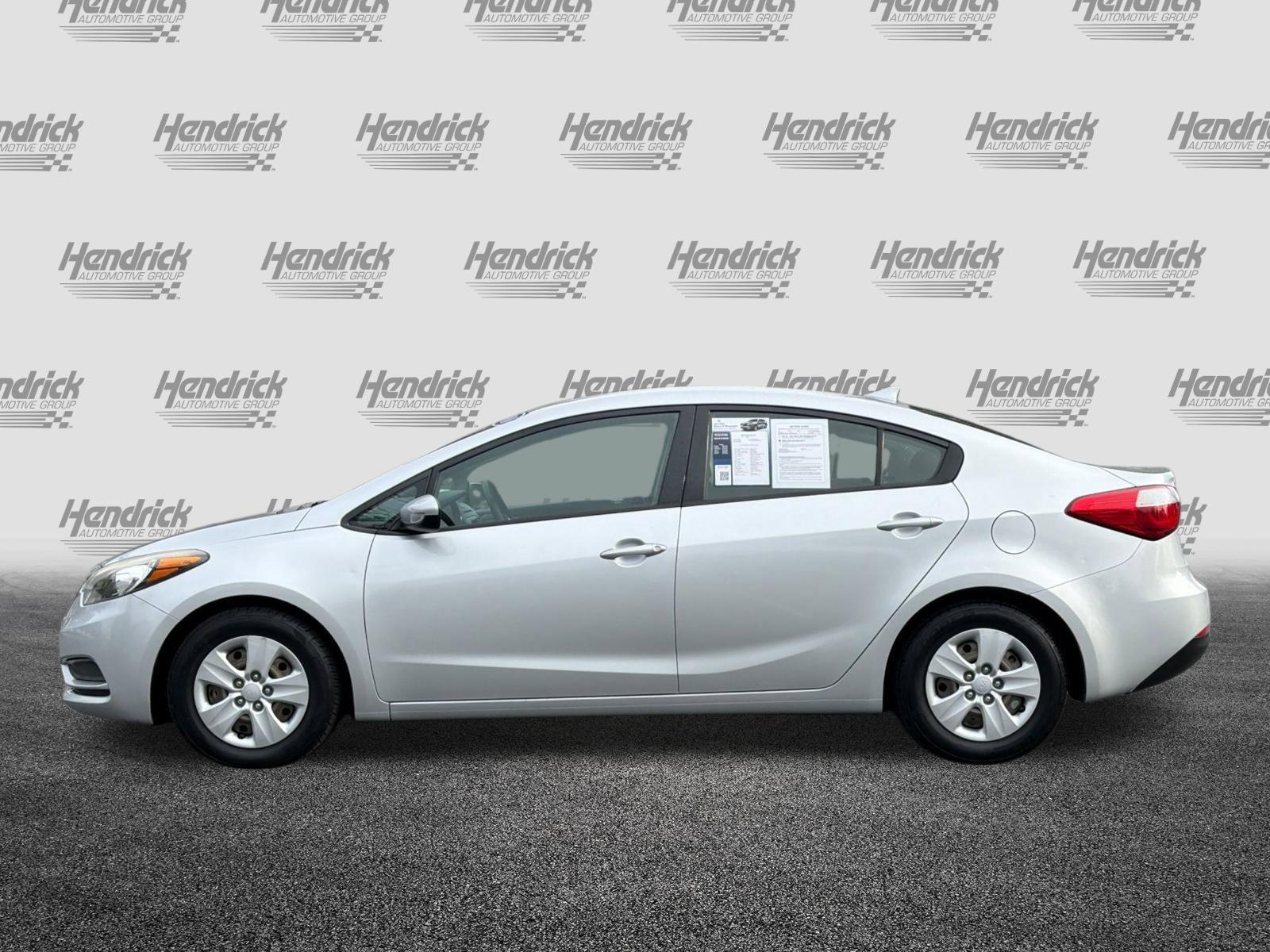 Used 2016 Kia Forte LX image 8