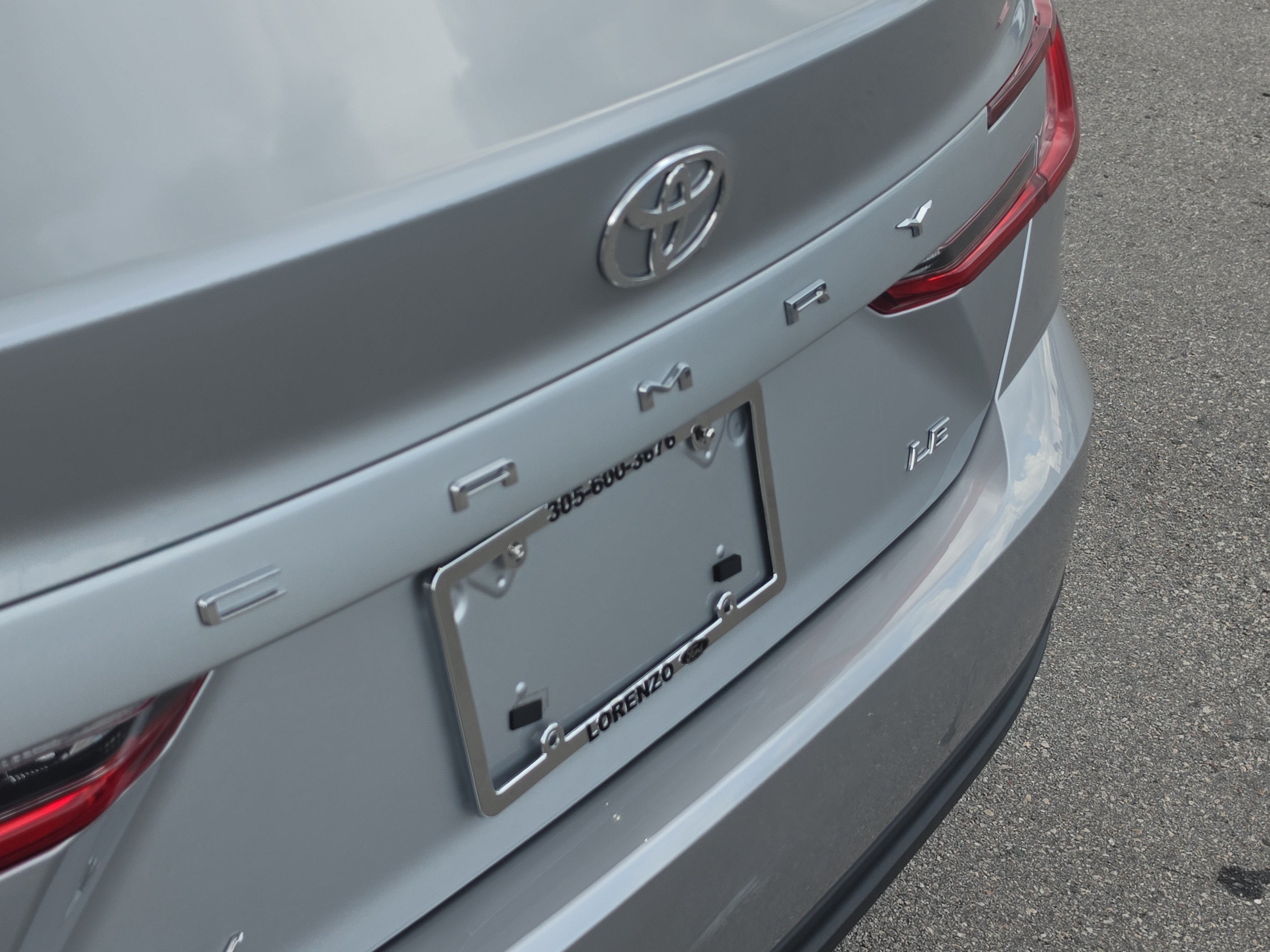 Used 2025 Toyota Camry LE FWD image 25