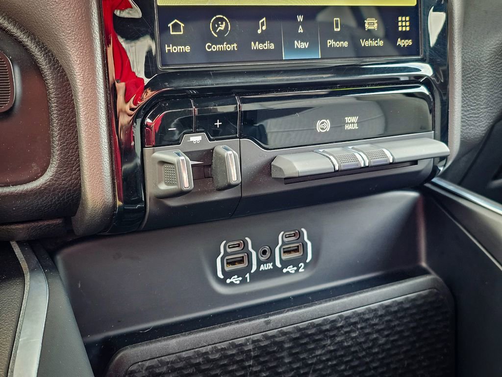 Certified 2024 RAM 3500 Big Horn image 30