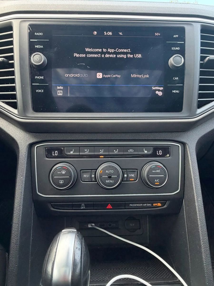 Used 2021 Volkswagen Atlas SE w/ Panoramic Sunroof Package FWD image 19