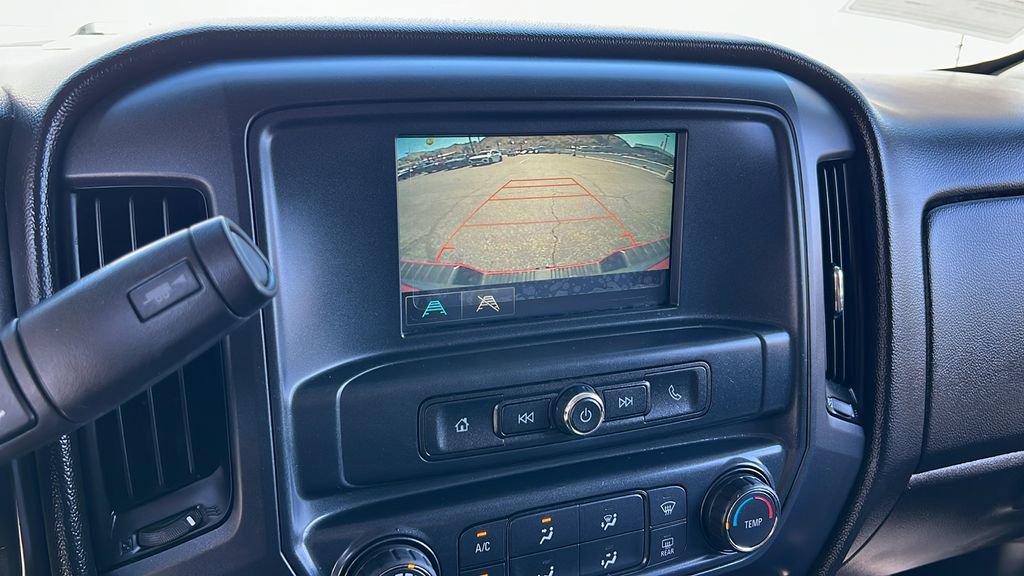 Used 2018 Chevrolet Silverado 1500 Custom w/ Custom Value Package RWD image 19