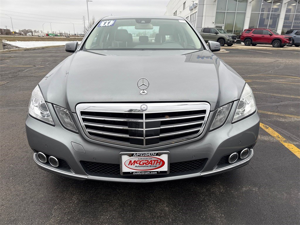 Used 2011 Mercedes-Benz E 550 4MATIC Sedan image 10