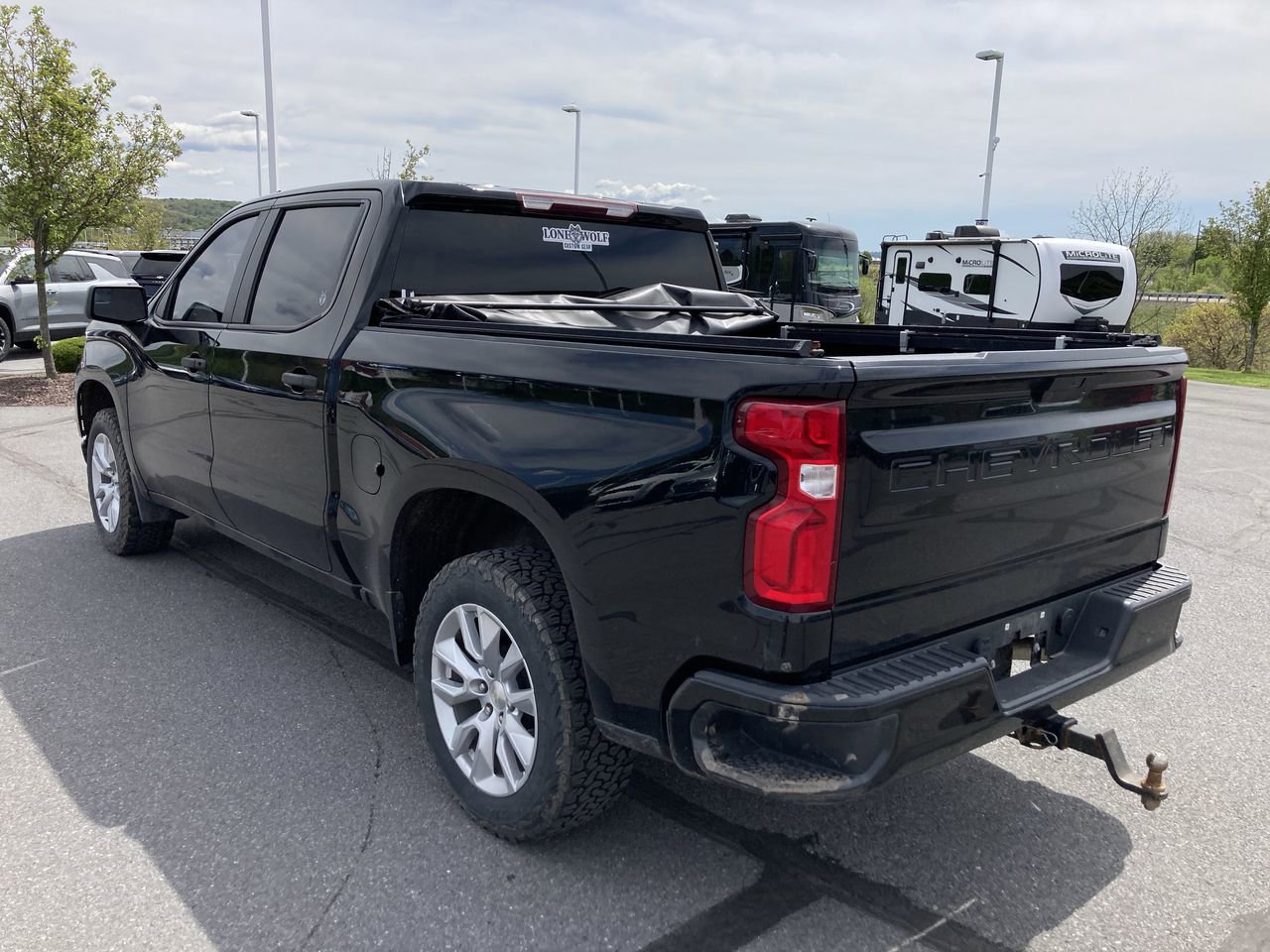 Used 2020 Chevrolet Silverado 1500 Custom w/ Custom Value Package AWD/4WD image 5