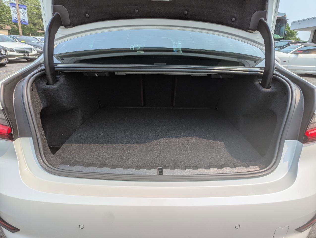 Used 2020 BMW 330i xDrive Sedan w/ Premium Package image 59