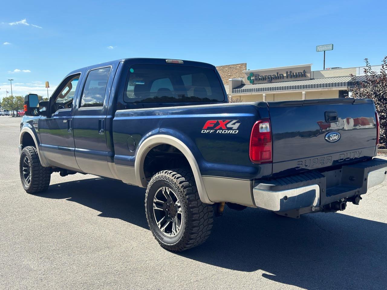 Used 2010 Ford F250 Lariat AWD/4WD image 9