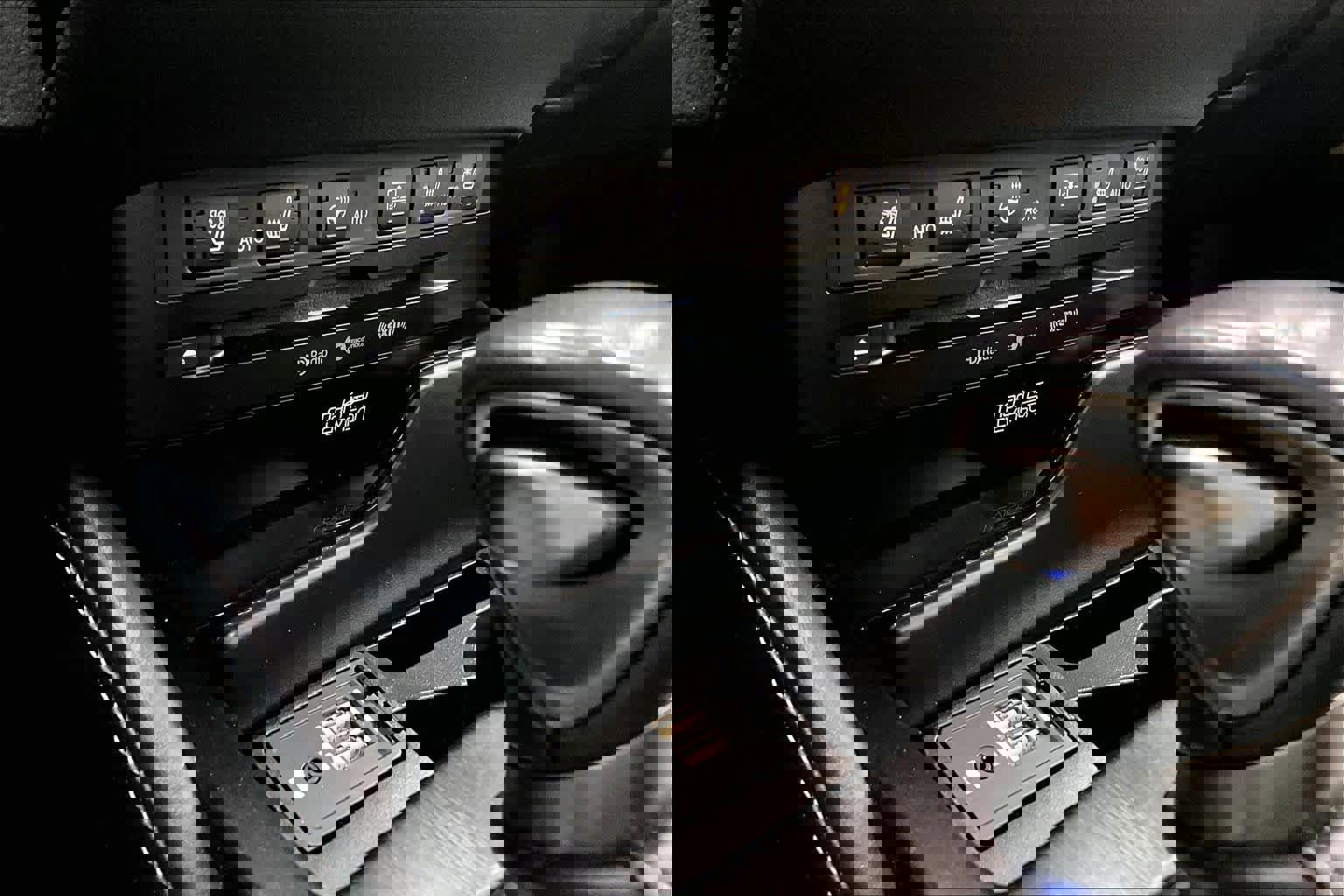 Used 2019 Lexus ES 350 Ultra Luxury w/ Accessory Package image 35