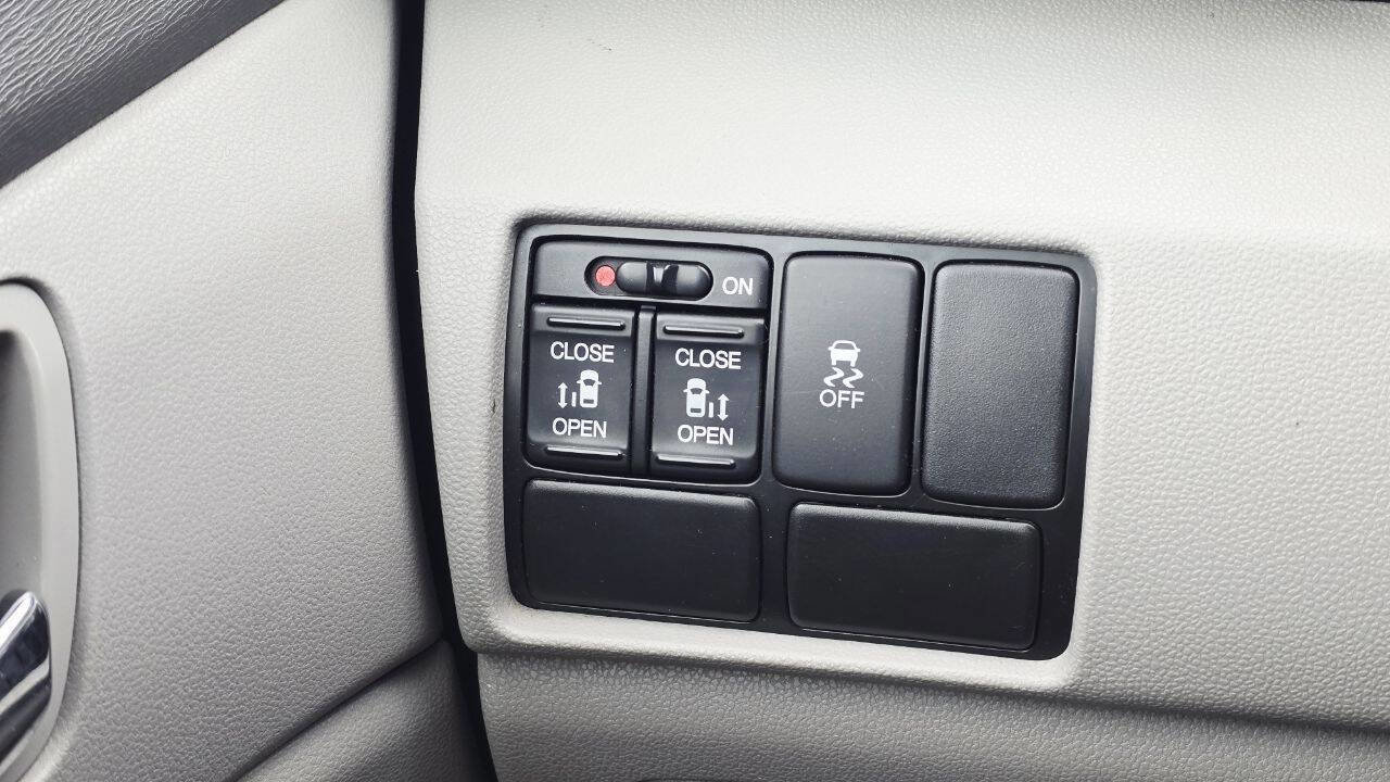 Used 2014 Honda Odyssey EX image 26