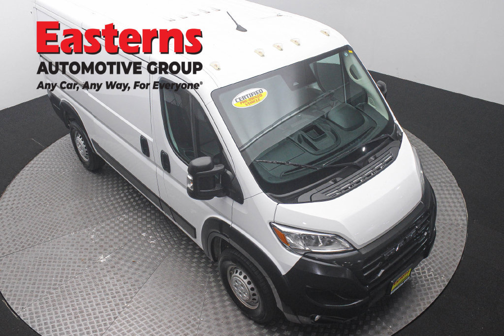 Used 2025 RAM ProMaster 2500 w/ Convenience Group FWD image 4