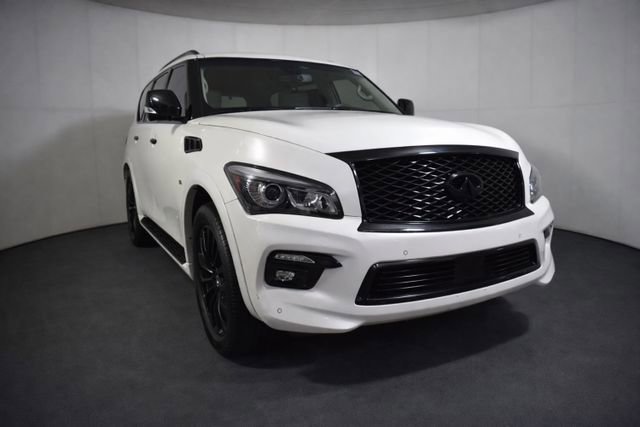Used 2017 INFINITI QX80 2WD w/ Driver Assistance Package image 3