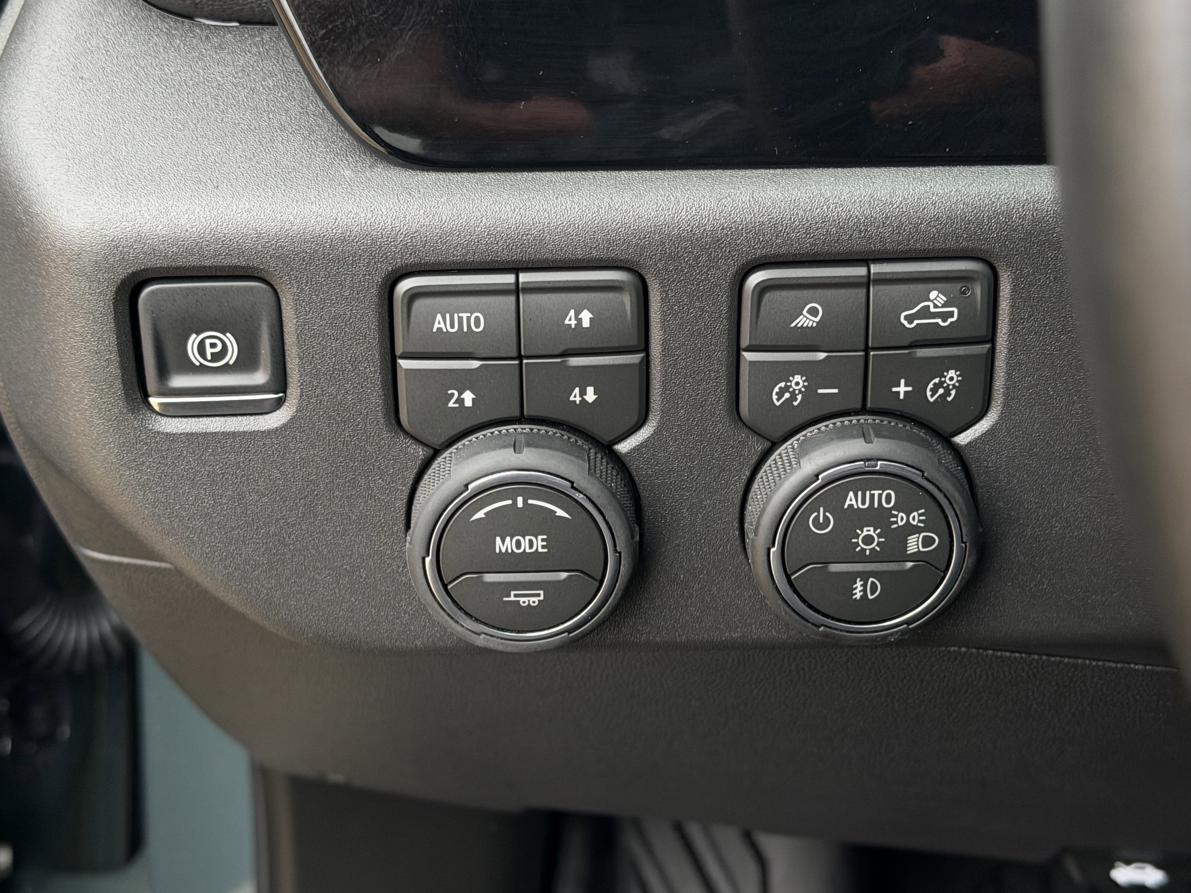 Used 2026 Chevrolet Silverado 1500 LT Trail Boss w/ Safety Package image 27