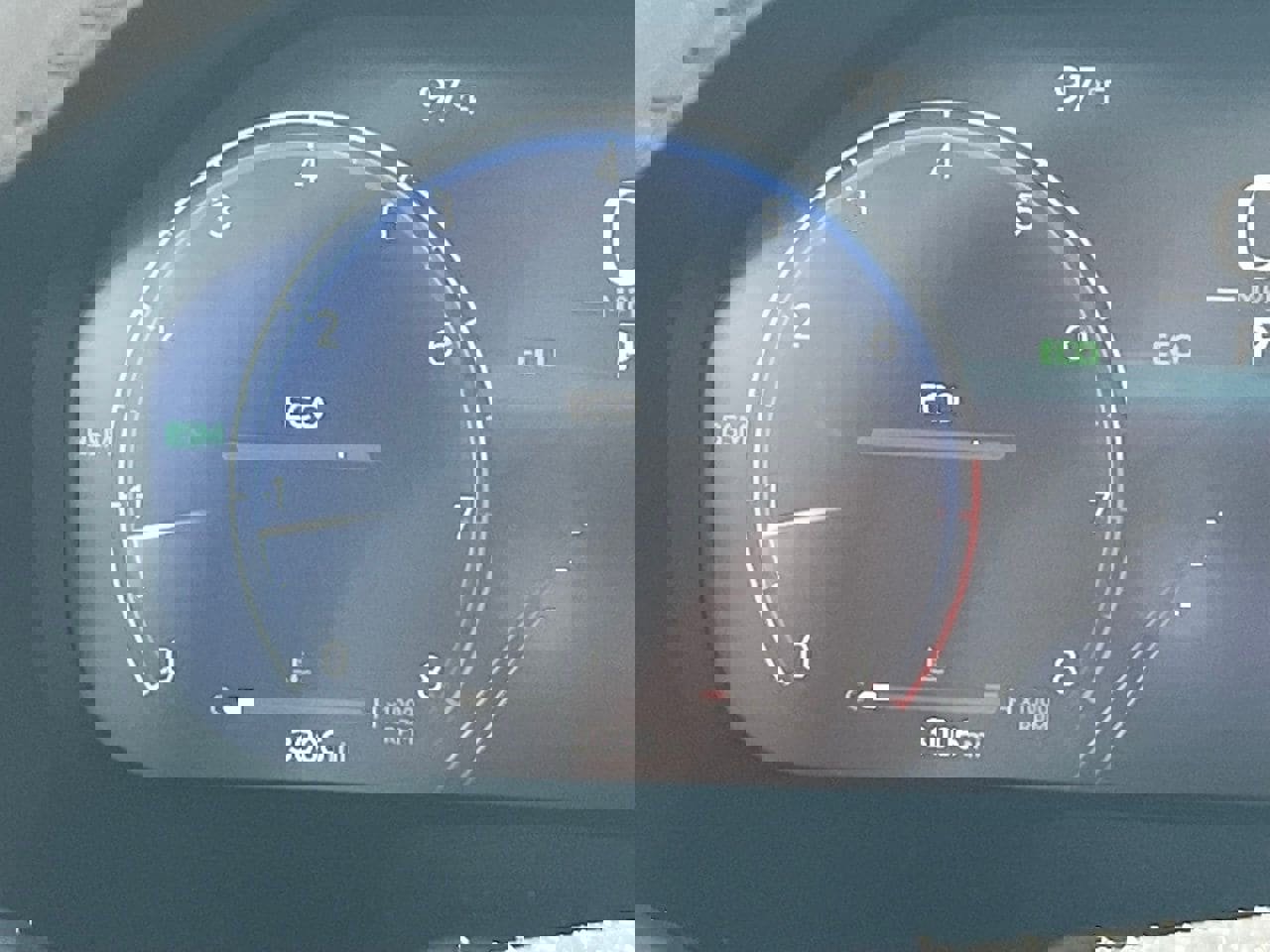 Used 2025 Toyota RAV4 Limited w/ Advanced Technology Package image 12