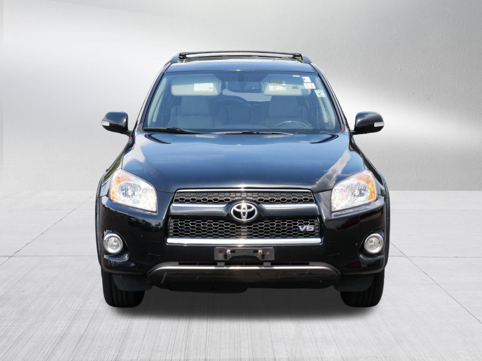 Used 2011 Toyota RAV4 Limited w/ Limited Extra Value Pkg AWD/4WD image 2
