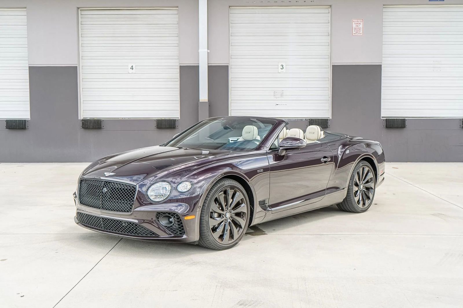 Used 2024 Bentley Continental GT V8 AWD/4WD image 20