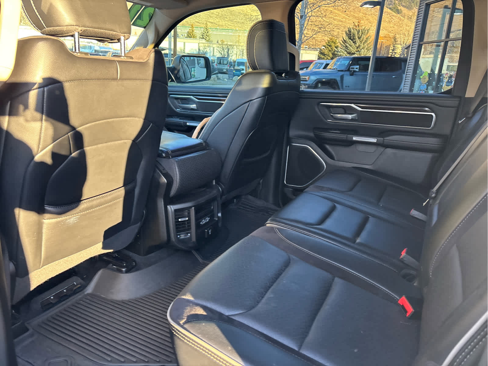 Used 2021 RAM 1500 Laramie image 21