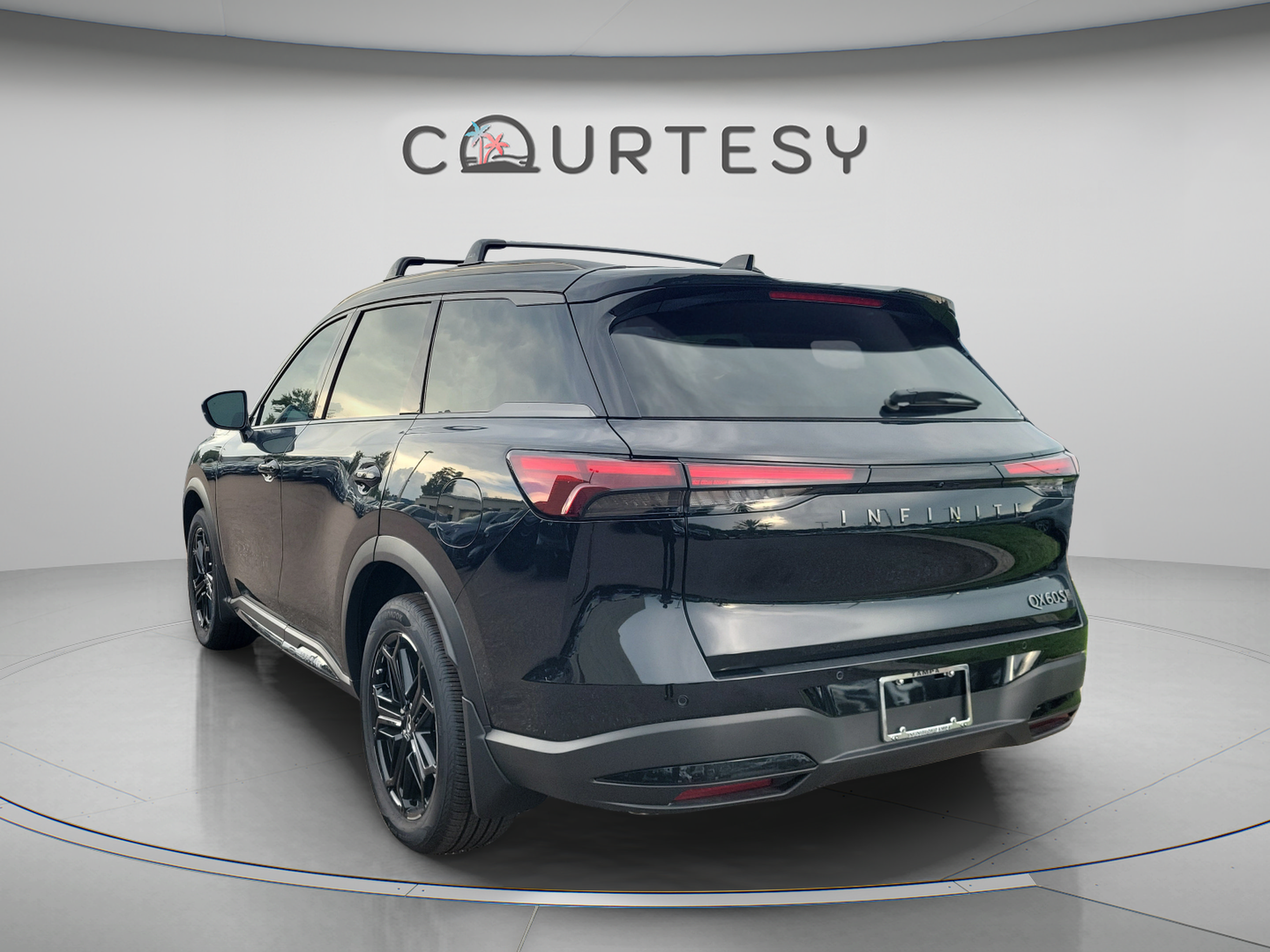 New 2026 INFINITI QX60 Sport w/ Dark Cargo Package AWD/4WD image 2