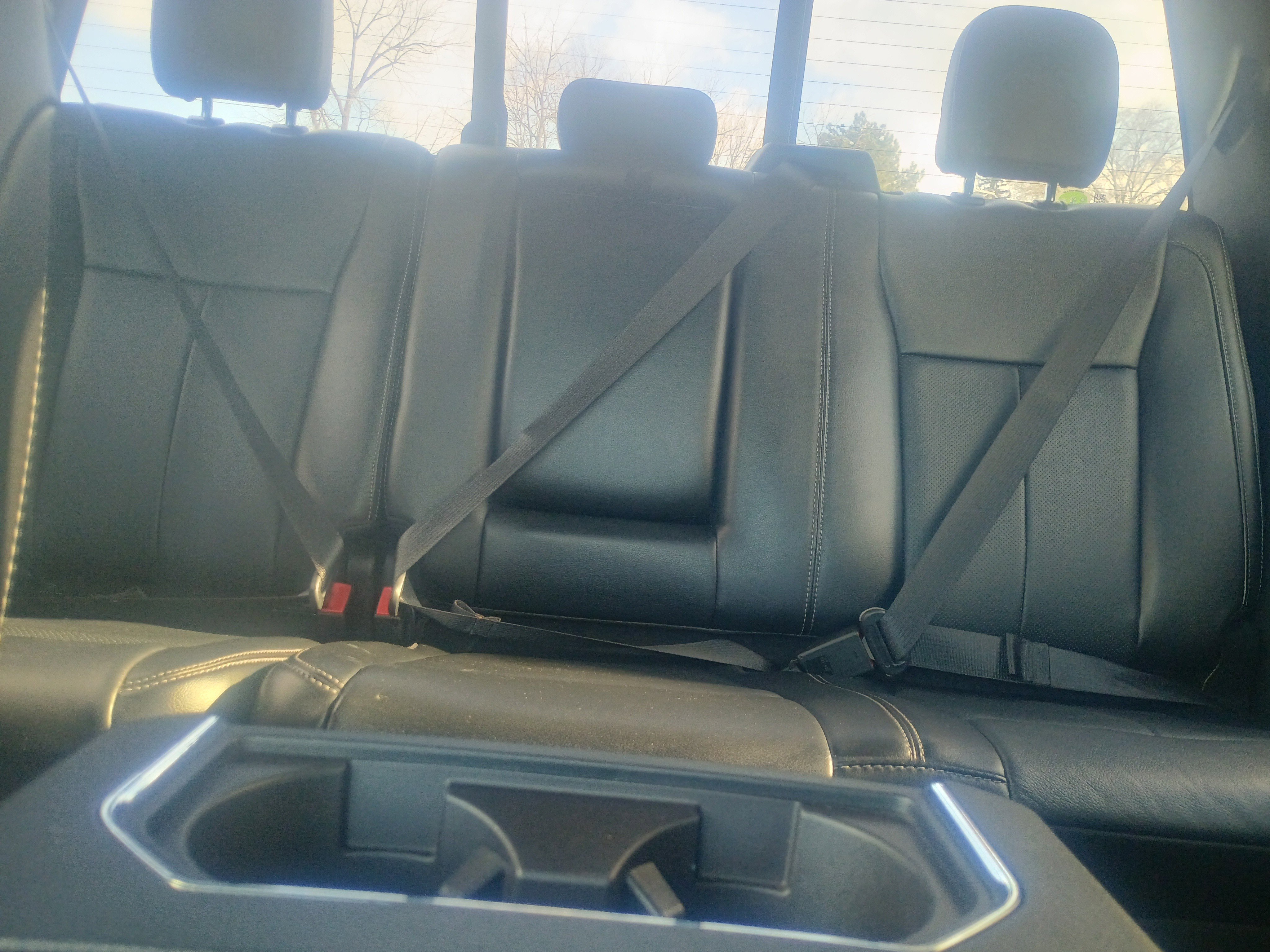 Used 2019 Ford F150 Lariat image 29