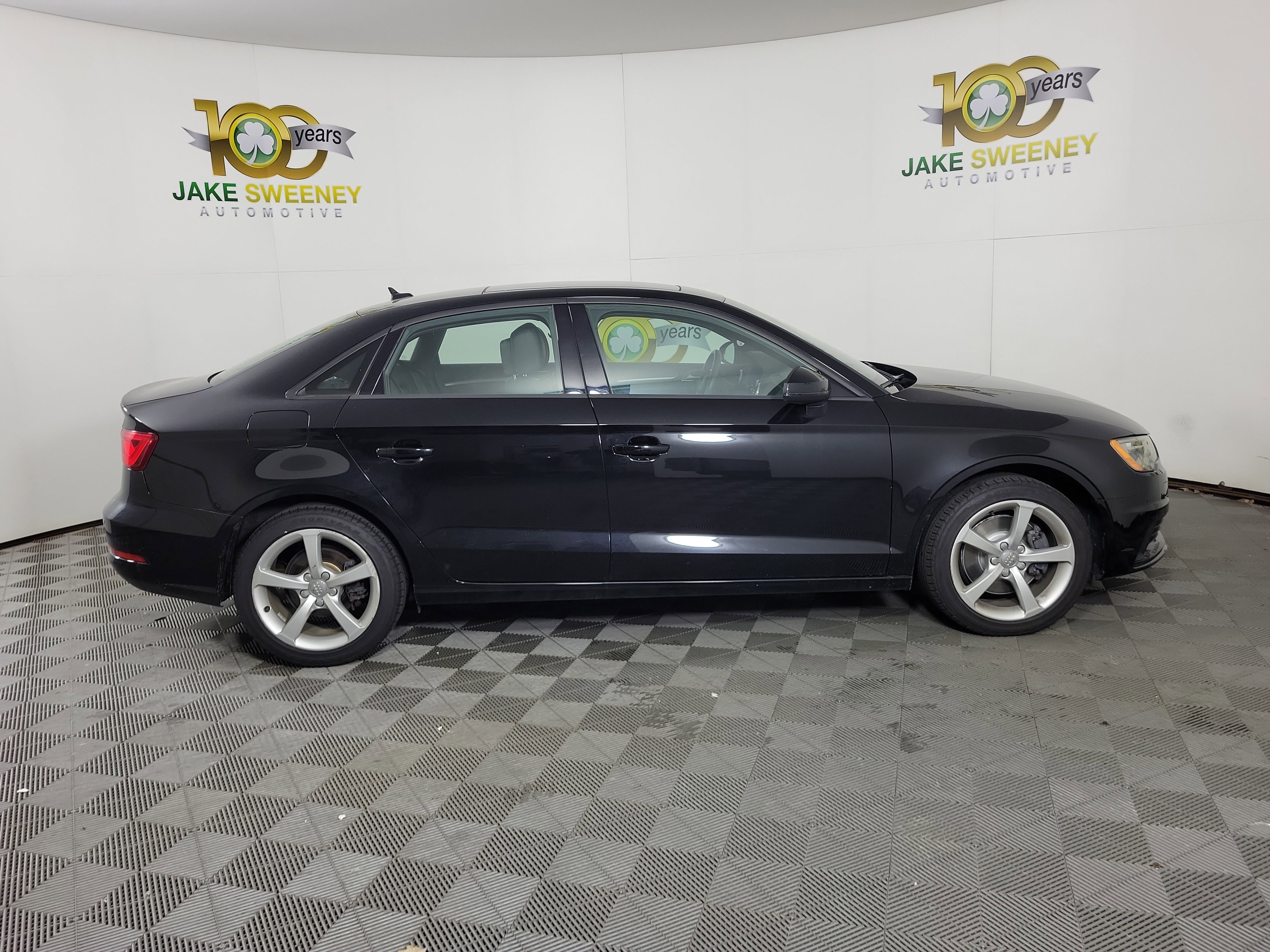 Used 2016 Audi A3 1.8T Premium FWD image 4